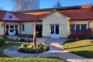 9588a9f5-abd7-4132-b1a4-2c11b923f6c6